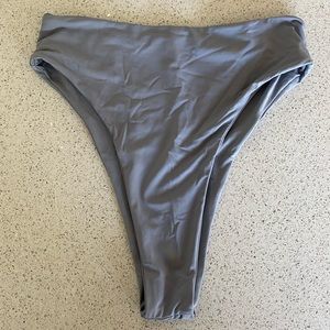 437 bikini bottoms